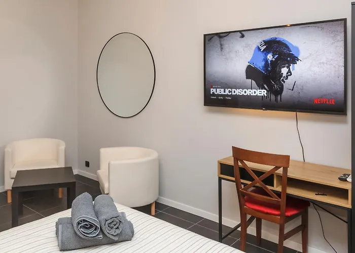 2 Bedrooms Centre Lägenhet Bergamo