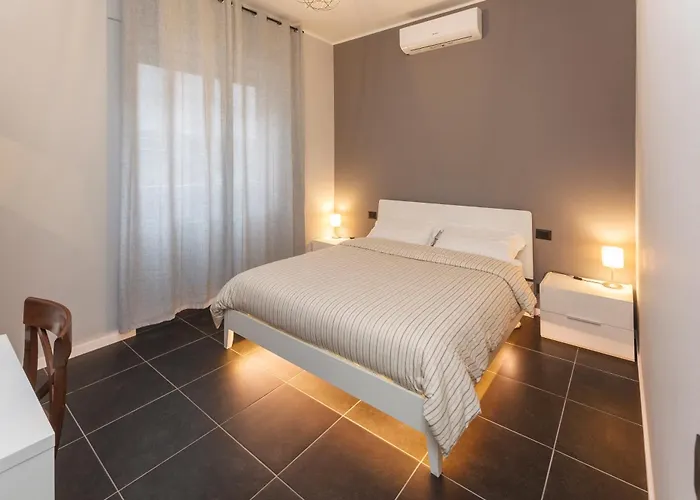 Apartment 2 Bedrooms Centre *